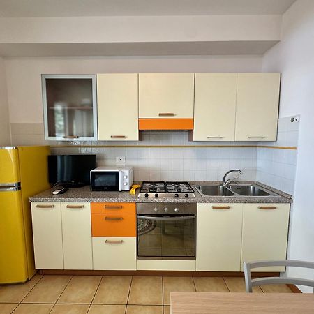 Condominio Bussola Bibione Exterior foto